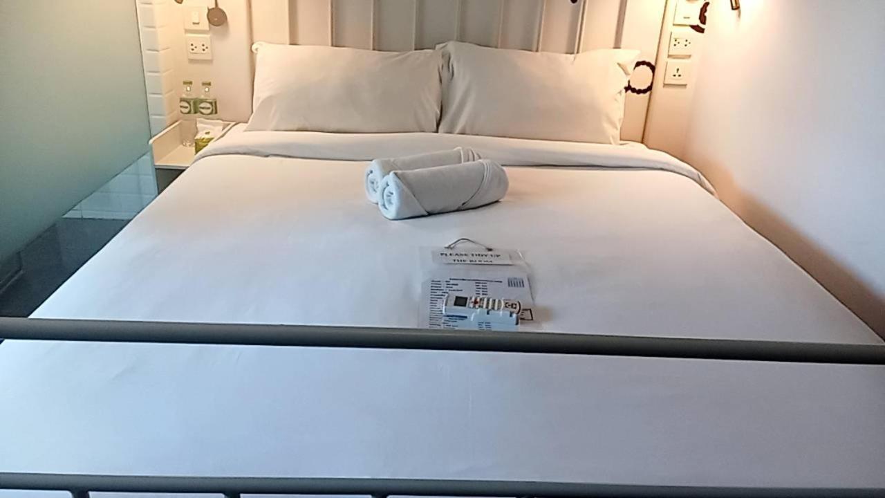 Bedspread Hostel (Adults Only) Bangkok Eksteriør bilde